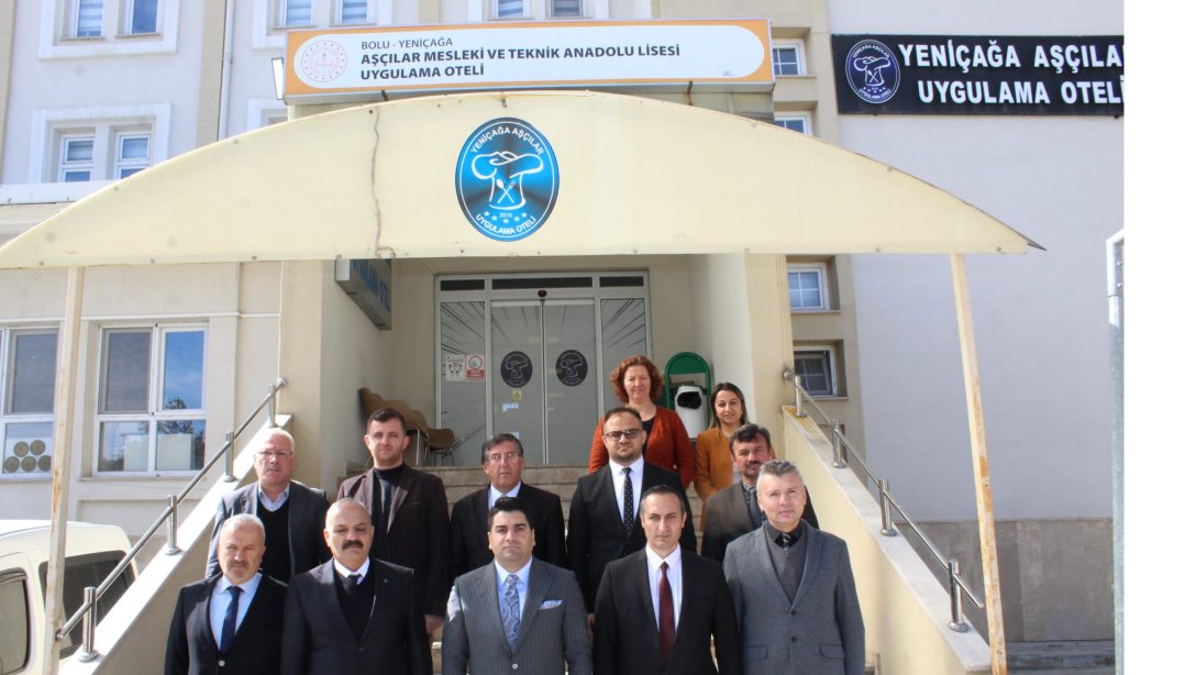 Yeniçağa Kaymakamı Sayın Mehmet KAAN KİNİ  Okul ve Kurum Müdürleri ile Eğitim Öğretimi Değerlendirme Toplantısı Yaptı.