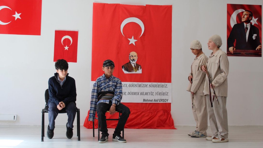 12 Mart İstiklal Marşı'nın Kabulü ve Mehmet Akif ERSOY' u Anma Günü programı yapıldı.